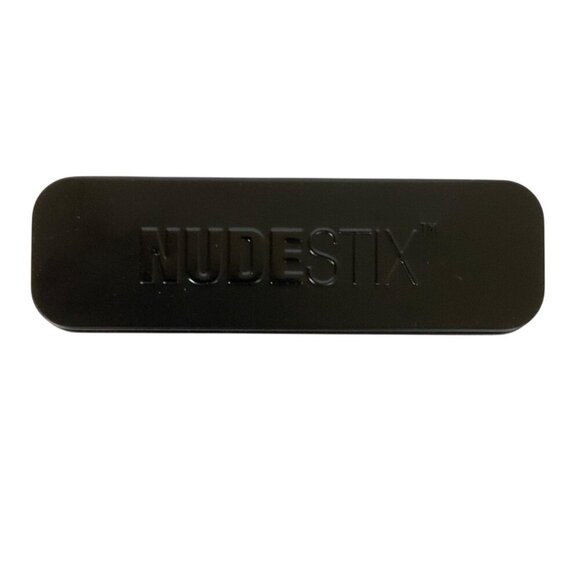Nudestix Tinted Cover Foundation Nude 1.5 With Box 30ml / 1 fl oz - Picture 3 of 4